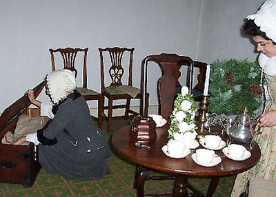 Washington's headquarters decorated for the holidays.