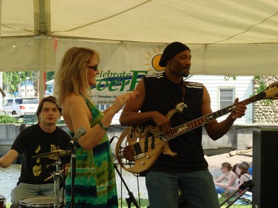 Nicole Hart and NRG rocked the crowd. Check out the custom-made bass guitar!