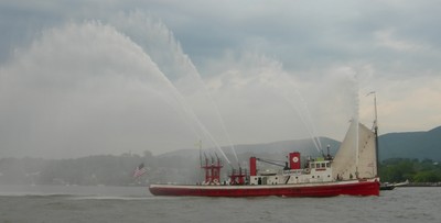 The John J. Harvey Historic Fireboat.  Photo by Bob Langston.