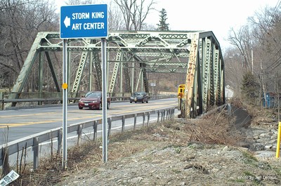 The bridge over the Moodna at Route 32. Photo by Jim Lennon.