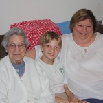 Betty Ruhl, right, her daughter, Veda, and her mother, Rose.