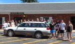 Photo by Jim Lennon. Honor Society holds car wash.